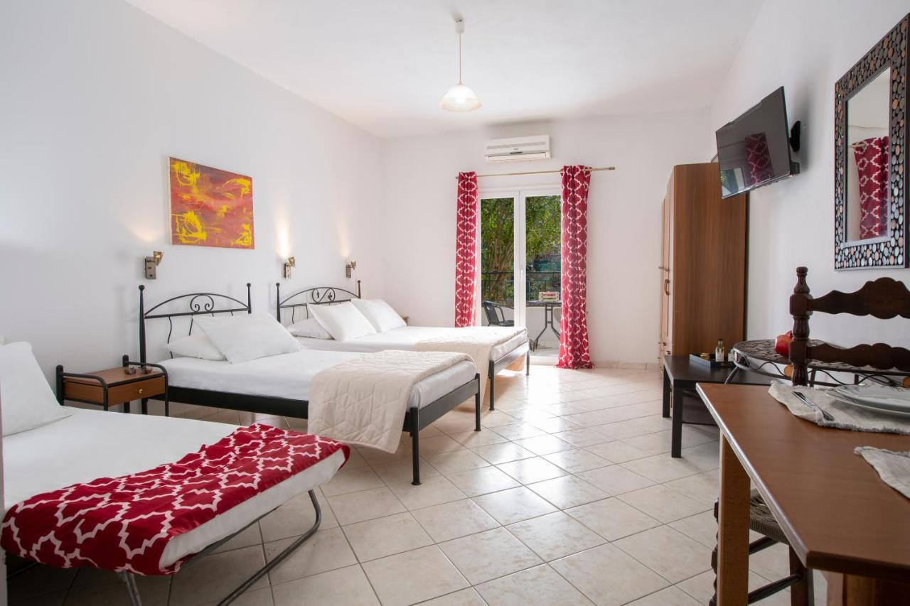 Spacious Studios Lefkada Mountain View Near Beach Dragano ภายนอก รูปภาพ