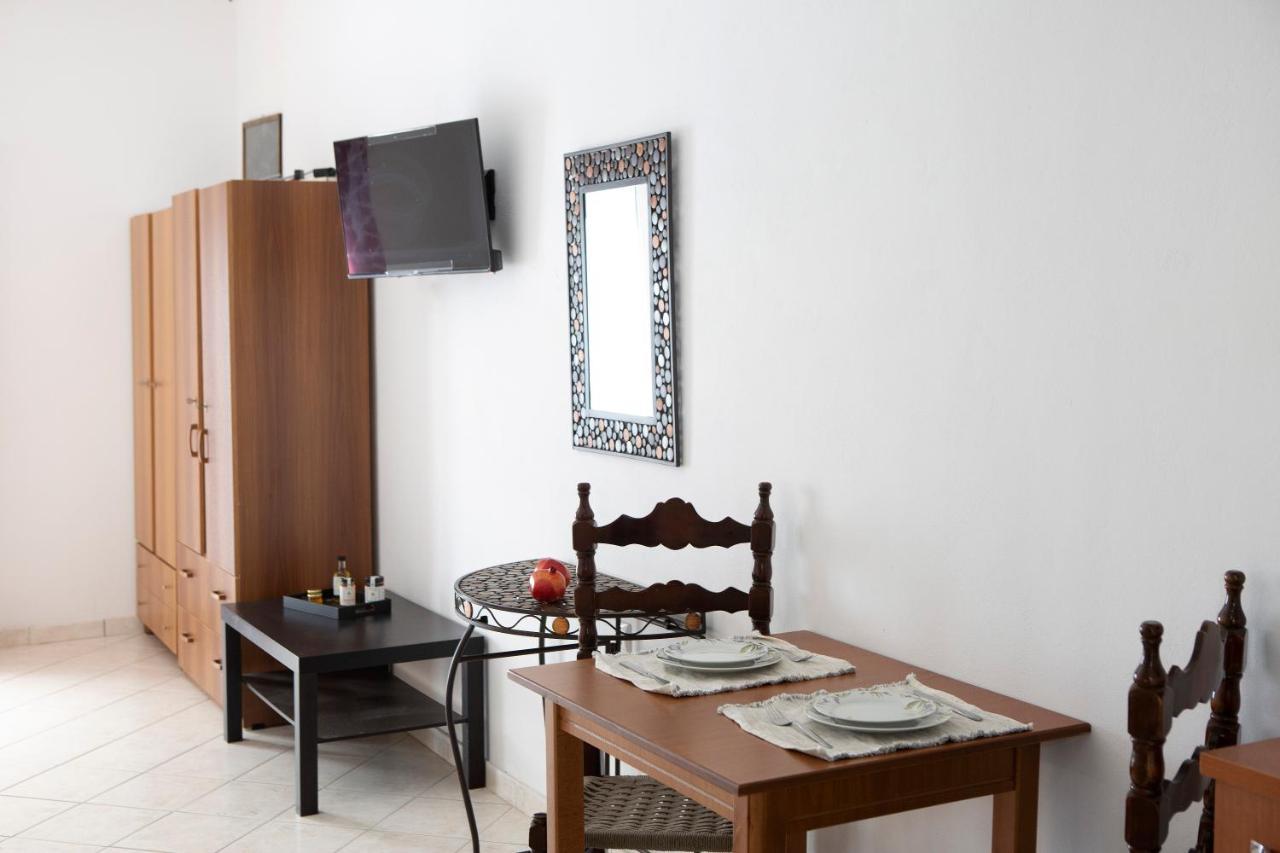 Spacious Studios Lefkada Mountain View Near Beach Dragano ภายนอก รูปภาพ