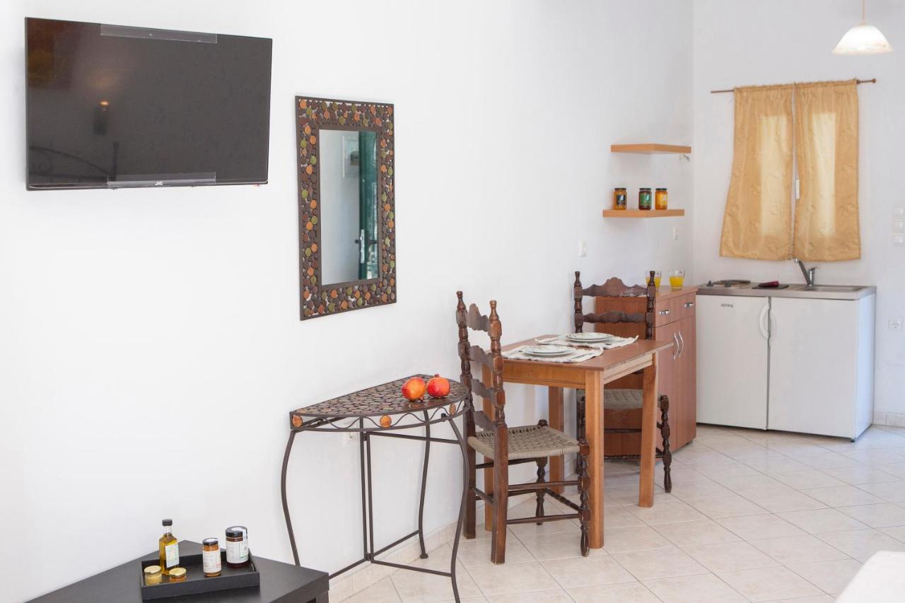 Spacious Studios Lefkada Mountain View Near Beach Dragano ภายนอก รูปภาพ